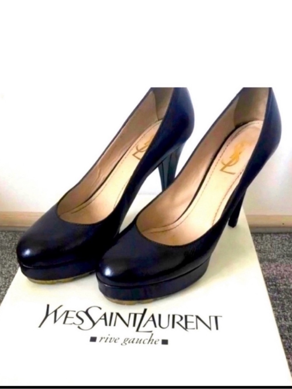Yves Saint Laurent Black Leather Platform Stiletto Pumps